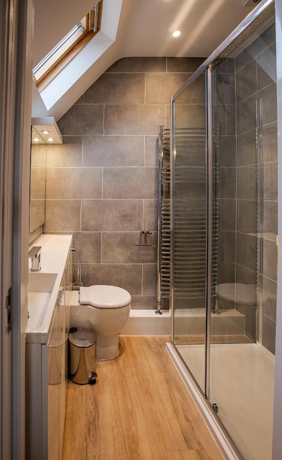 Bright And Luxurious Flat In The Heart Of Reading Apartment Exterior photo